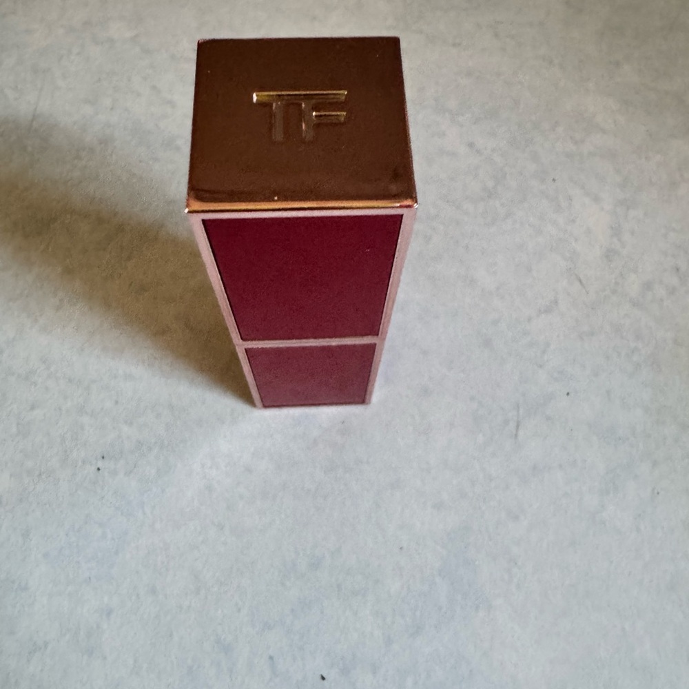 Tom Ford Lip Color in Lost Cherry - Picture 4 of 8